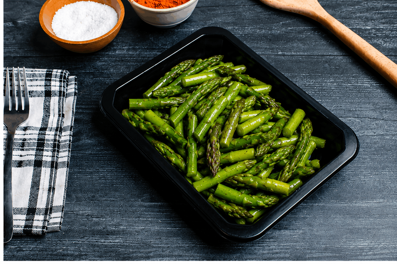 Fresh asparagus, lightly seasoned and perfectly roasted until tender-crisp to preserve its natural flavor and vibrant color. A simple, wholesome side packed with freshness that pairs perfectly with any Clean Eats meal.
