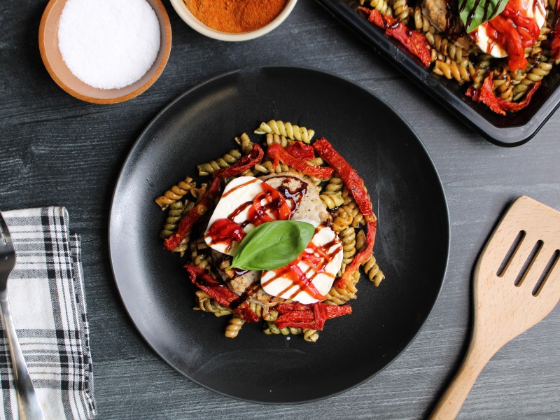 Clean Eats Meal Prep Caprese Turkey Burger